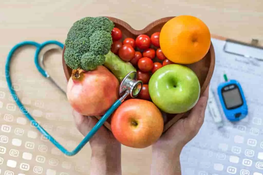 Los desafíos de la seguridad alimentaria y las estrategias para garantizar el acceso a alimentos nutritivos y seguros.